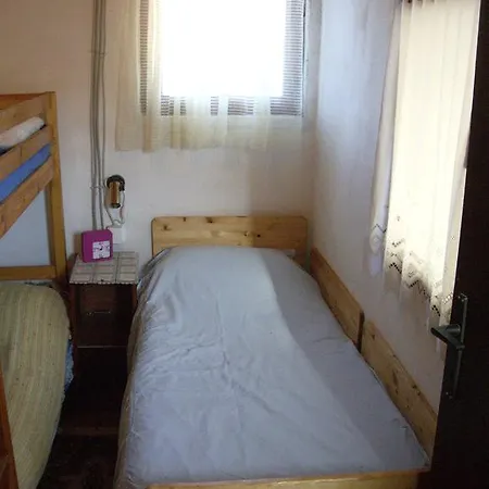 Zena Apartment Murter