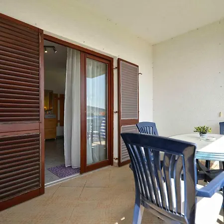 Apartman Zena Murter