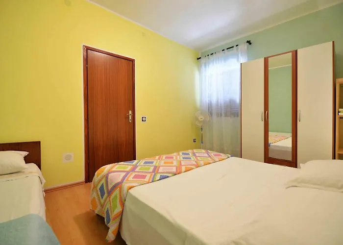 Zena Appartement Murter